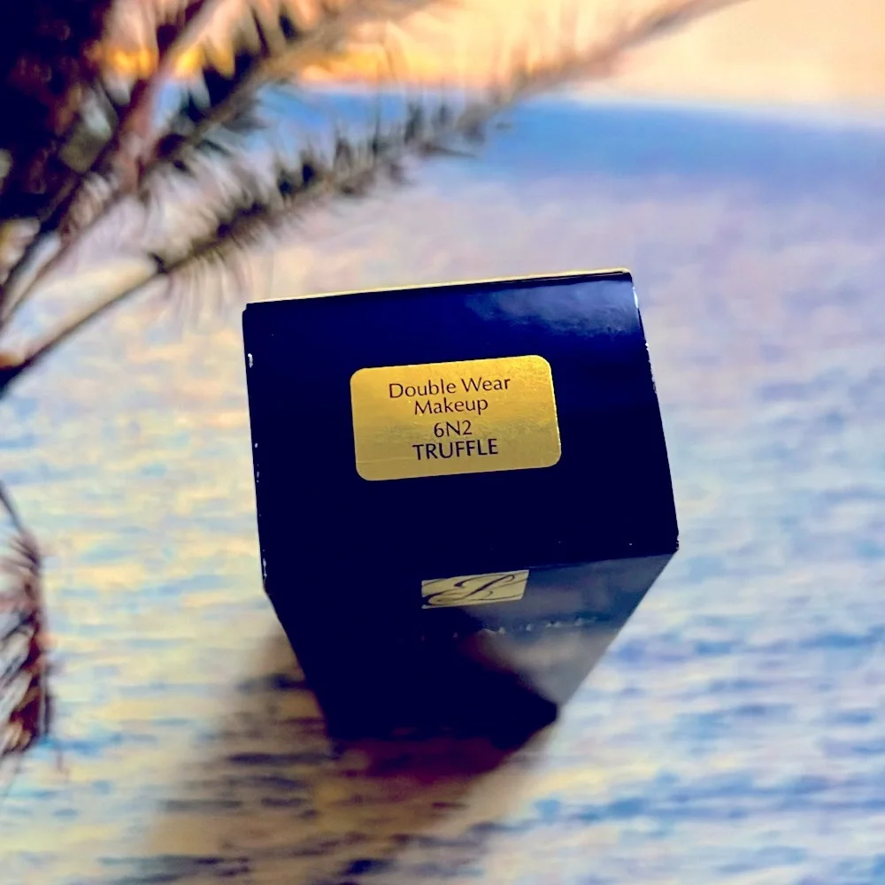 Estee Lauder Double Wear Stay-in-place makeup 6N2 TRUFFLE